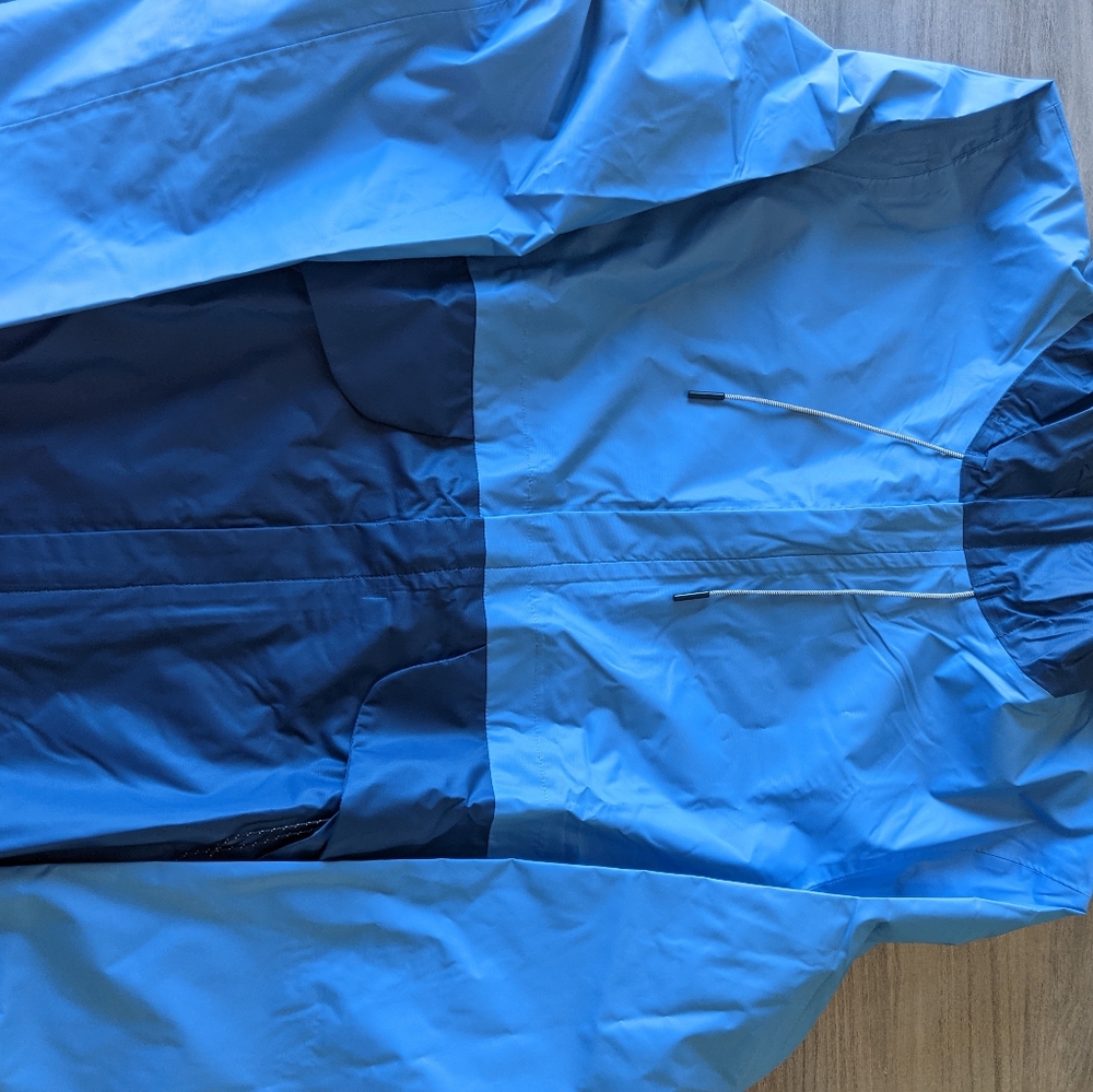 Under Armour women's jacket